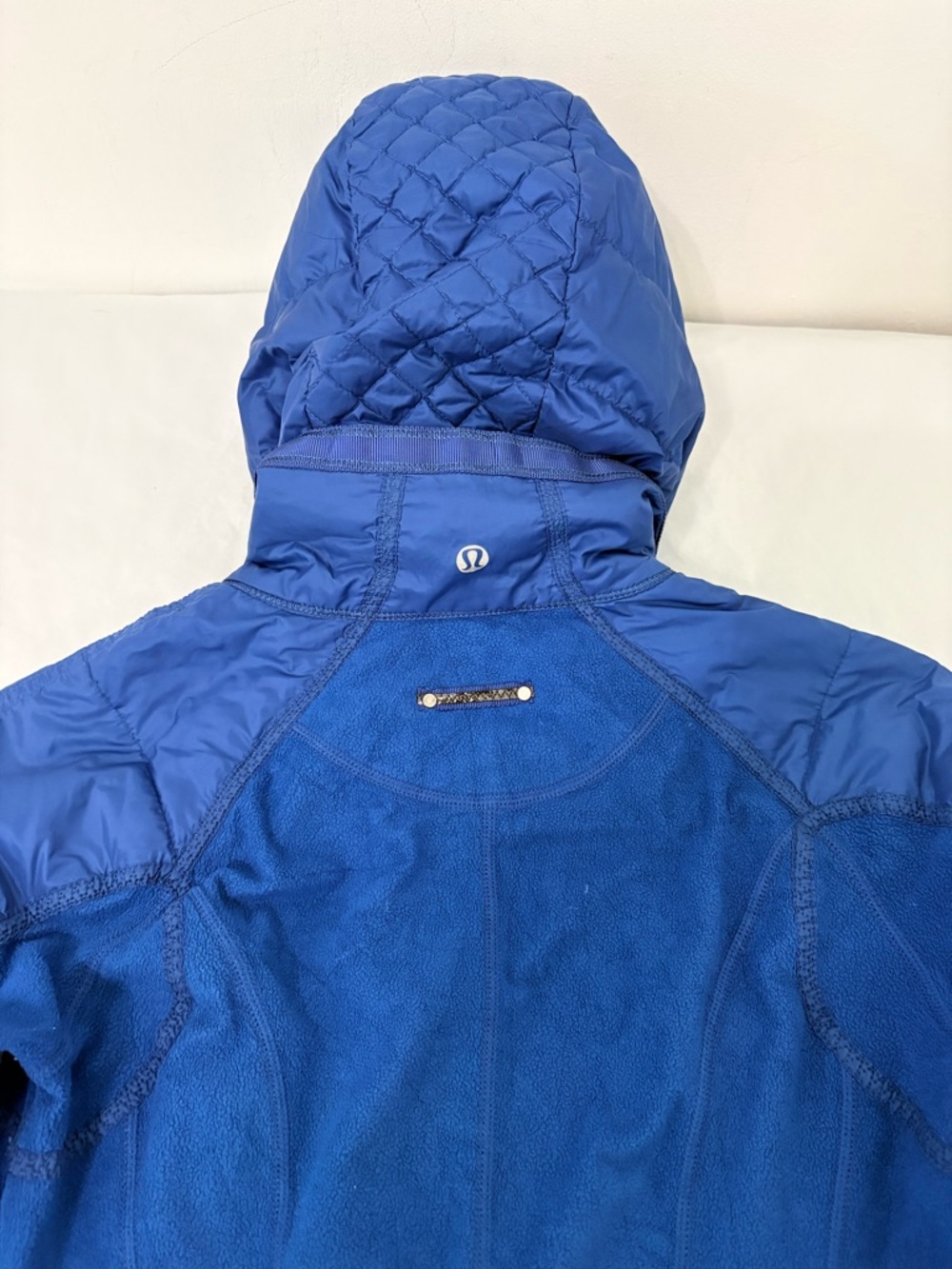 Lululemon Bundle Up Jacket Sz 6 Limitless Blue EUC - Picture 7 of 9